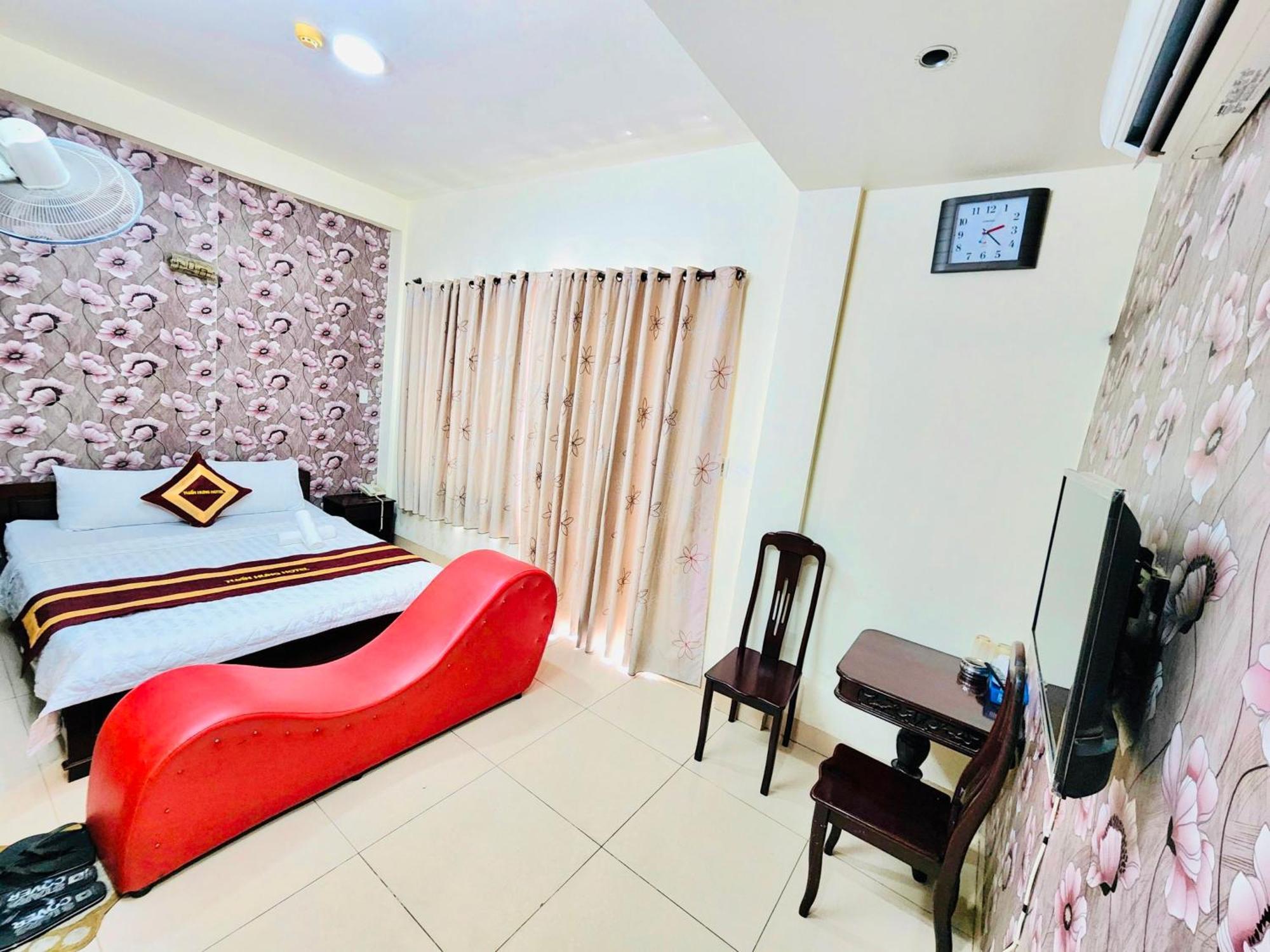 Tuan Hung Hotel Hcm โฮจิมินห์ซิตี้ ภายนอก รูปภาพ