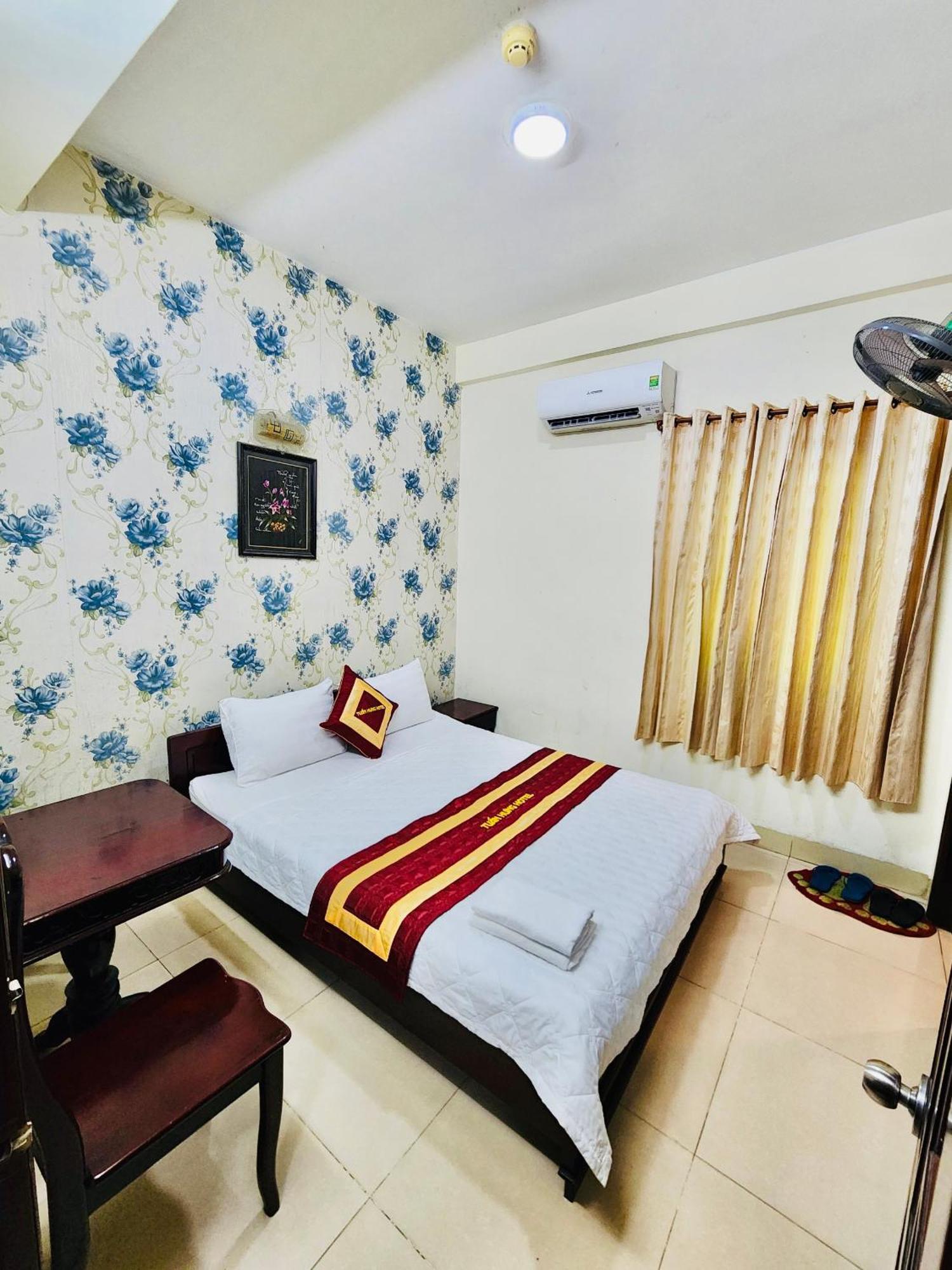 Tuan Hung Hotel Hcm โฮจิมินห์ซิตี้ ภายนอก รูปภาพ